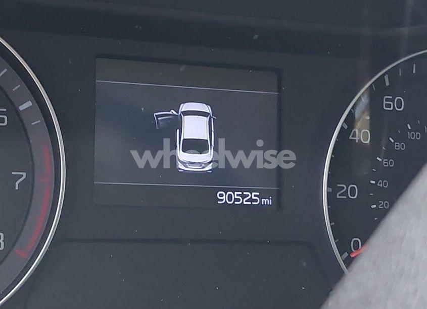 Photo 15 of 2019 Kia Forte S (VIN 3KPF34AD5KE026520)