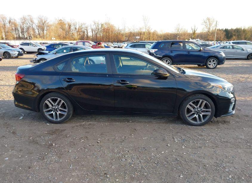 Photo 13 of 2019 Kia Forte S (VIN 3KPF34AD5KE027912)