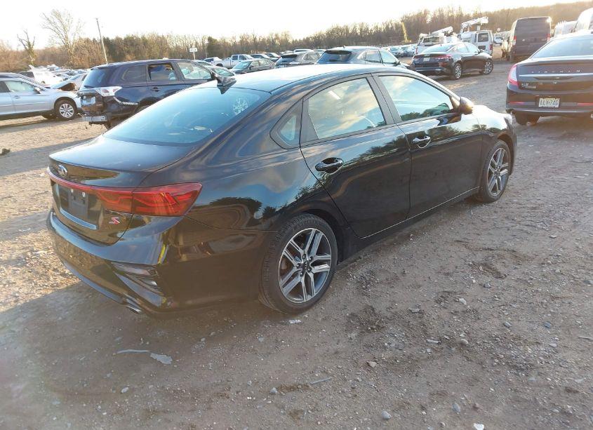 Photo 4 of 2019 Kia Forte S (VIN 3KPF34AD5KE027912)