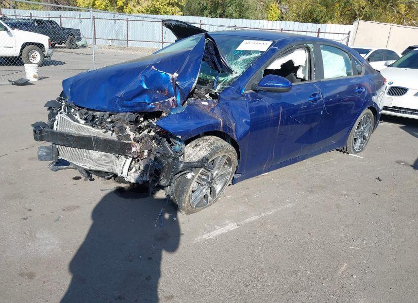 Photo 2 of 2019 Kia Forte S (VIN 3KPF34AD5KE034116)