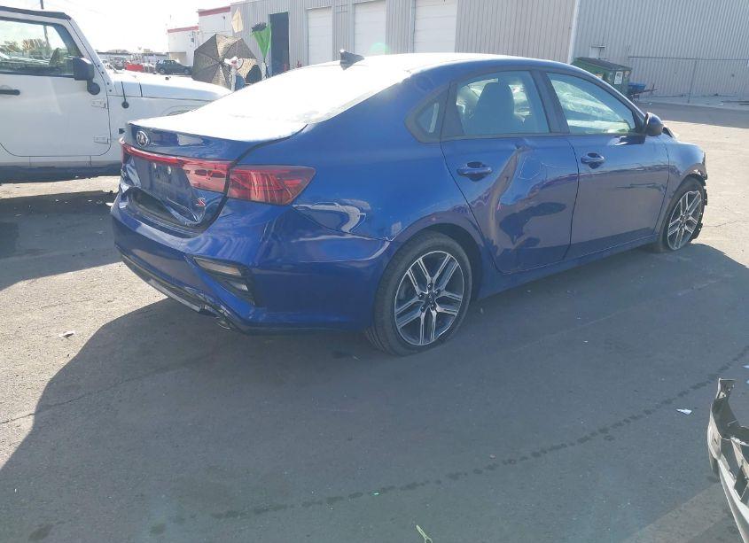 Photo 4 of 2019 Kia Forte S (VIN 3KPF34AD5KE034116)