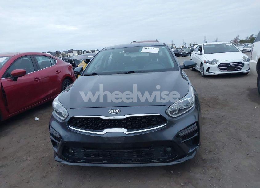 Photo 12 of 2019 Kia Forte S (VIN 3KPF34AD5KE041826)