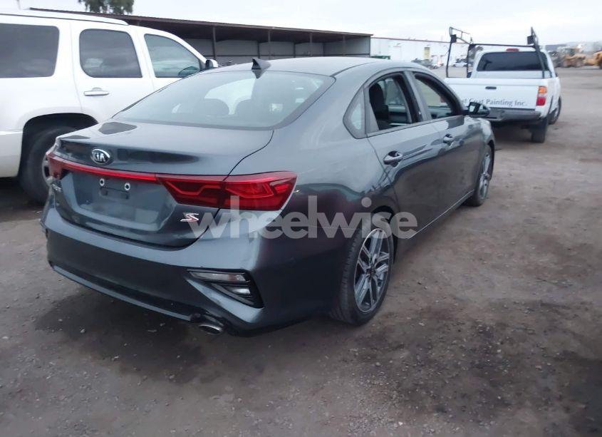 Photo 4 of 2019 Kia Forte S (VIN 3KPF34AD5KE041826)