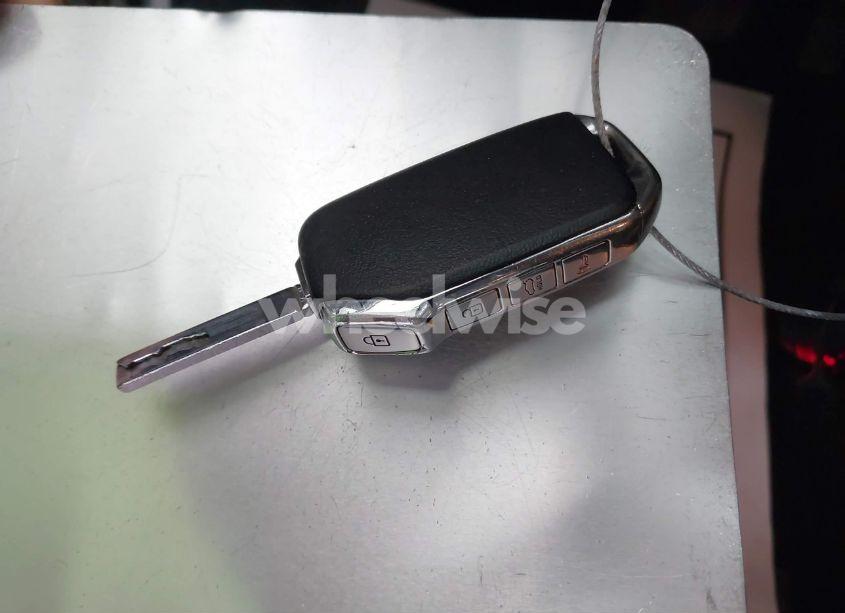 Photo 11 of 2019 Kia Forte S (VIN 3KPF34AD5KE105220)