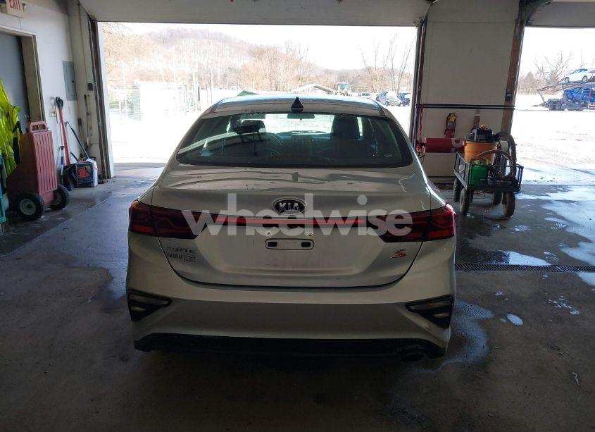 Photo 16 of 2019 Kia Forte S (VIN 3KPF34AD5KE105220)
