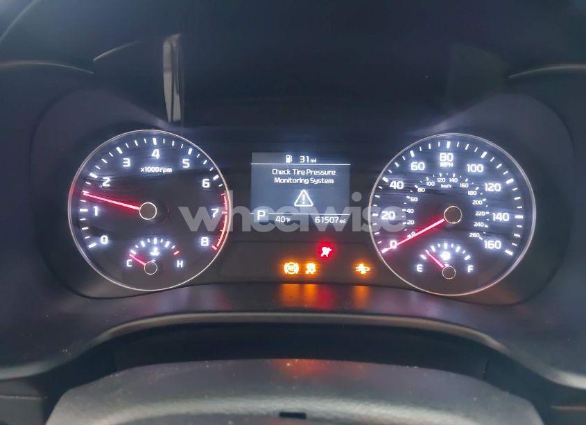 Photo 7 of 2019 Kia Forte S (VIN 3KPF34AD5KE105220)