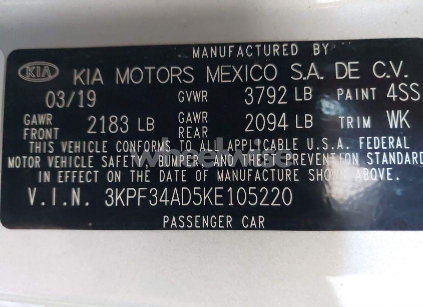 Photo 9 of 2019 Kia Forte S (VIN 3KPF34AD5KE105220)