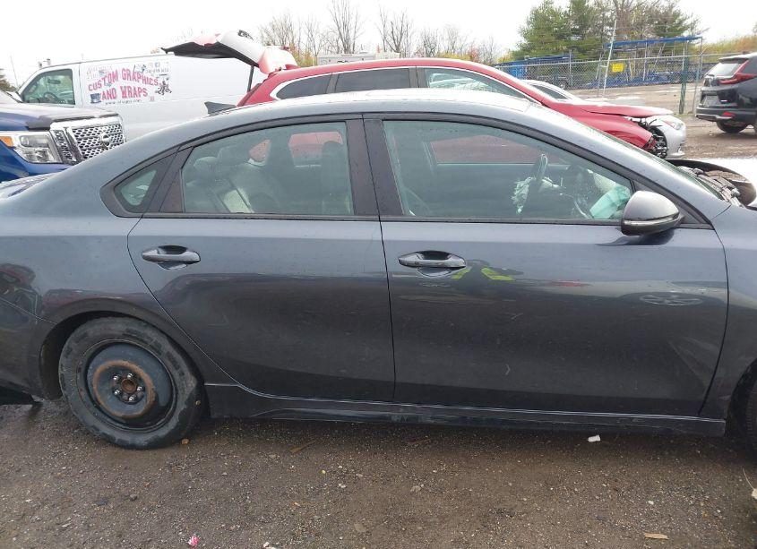 Photo 14 of 2020 Kia Forte GT-LINE (VIN 3KPF34AD5LE231546)