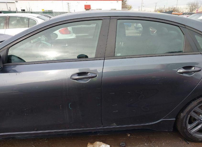 Photo 15 of 2020 Kia Forte GT-LINE (VIN 3KPF34AD5LE231546)