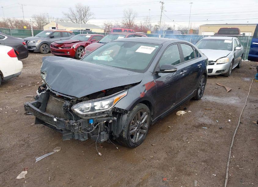 Photo 2 of 2020 Kia Forte GT-LINE (VIN 3KPF34AD5LE231546)