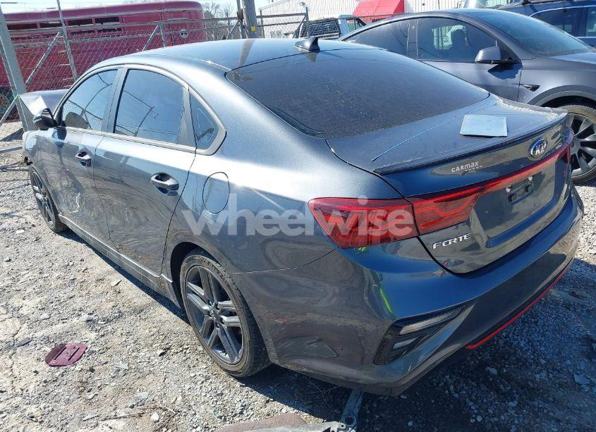 Photo 3 of 2020 Kia Forte GT-LINE (VIN 3KPF34AD5LE259217)