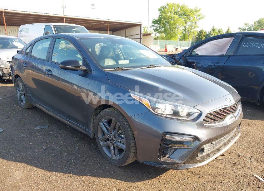 2021 Kia Forte GT-LINE (VIN 3KPF34AD5ME282322) main photo