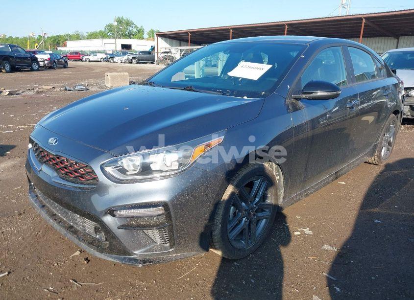 Photo 2 of 2021 Kia Forte GT-LINE (VIN 3KPF34AD5ME282322)