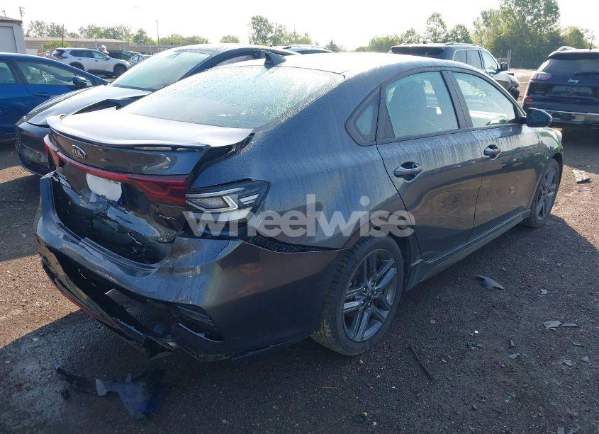 Photo 4 of 2021 Kia Forte GT-LINE (VIN 3KPF34AD5ME282322)