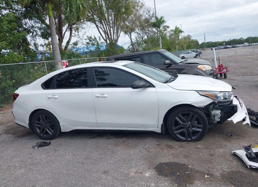 Photo 14 of 2021 Kia Forte GT-LINE (VIN 3KPF34AD5ME289562)