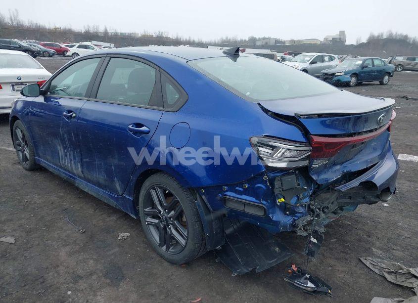 Photo 3 of 2021 Kia Forte GT-LINE (VIN 3KPF34AD5ME298021)