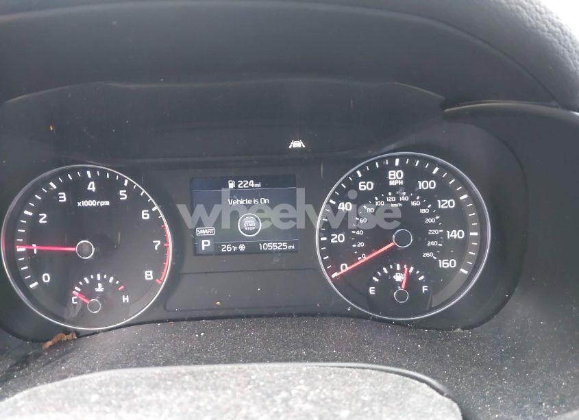 Photo 7 of 2021 Kia Forte GT-LINE (VIN 3KPF34AD5ME298021)