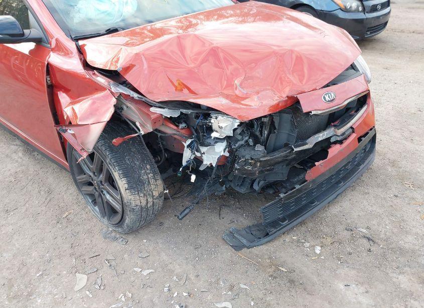 Photo 6 of 2021 Kia Forte GT-LINE (VIN 3KPF34AD5ME340865)