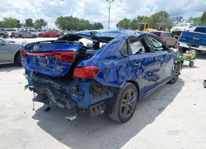 Photo 4 of 2021 Kia Forte GT-LINE (VIN 3KPF34AD5ME419310)