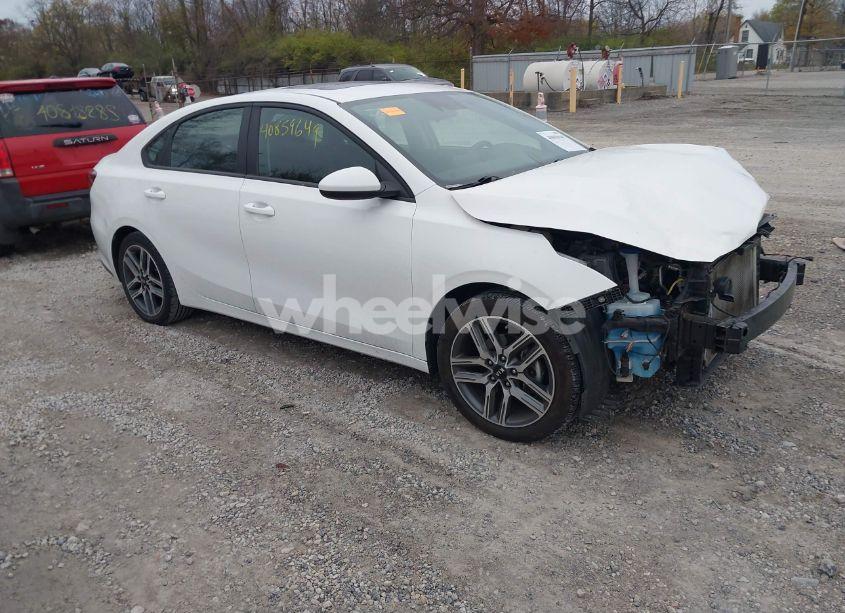 2019 Kia Forte S (VIN 3KPF34AD6KE066637) main photo