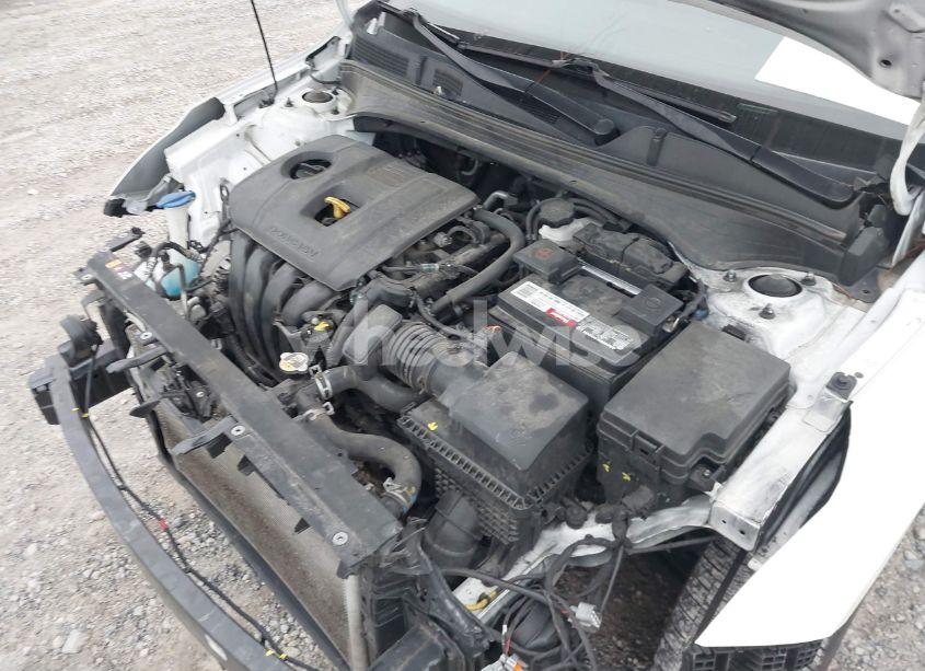 Photo 10 of 2019 Kia Forte S (VIN 3KPF34AD6KE066637)