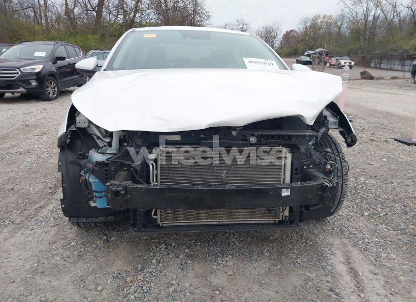 Photo 6 of 2019 Kia Forte S (VIN 3KPF34AD6KE066637)