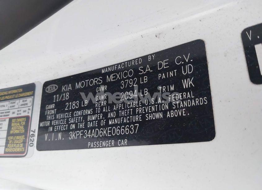 Photo 9 of 2019 Kia Forte S (VIN 3KPF34AD6KE066637)