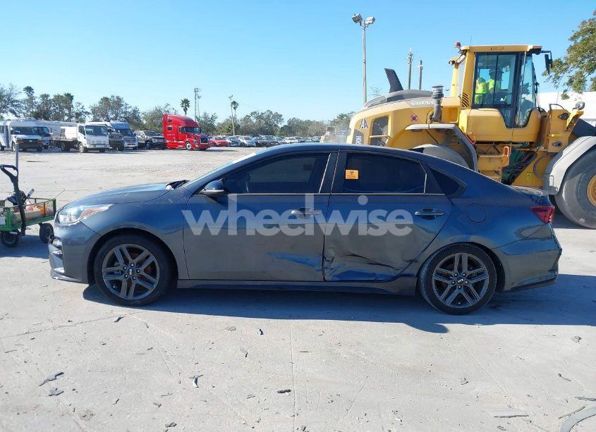 Photo 13 of 2020 Kia Forte GT-LINE (VIN 3KPF34AD6LE204243)