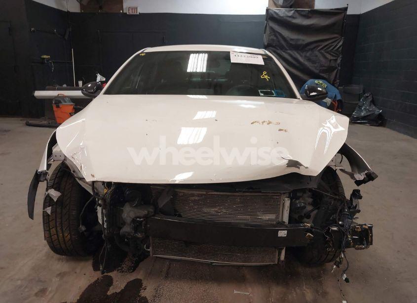 Photo 6 of 2021 Kia Forte GT-LINE (VIN 3KPF34AD6ME351275)