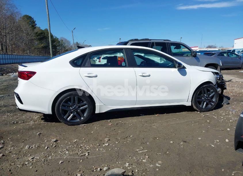 Photo 13 of 2021 Kia Forte GT-LINE (VIN 3KPF34AD6ME358470)