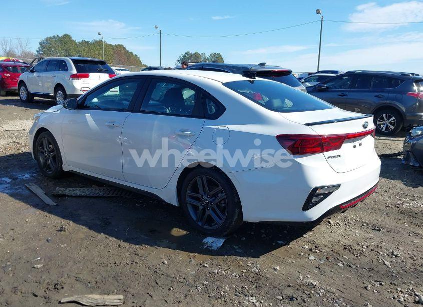 Photo 3 of 2021 Kia Forte GT-LINE (VIN 3KPF34AD6ME358470)