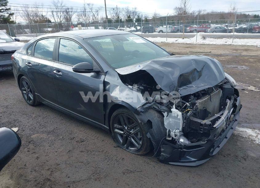 2021 Kia Forte GT-LINE (VIN 3KPF34AD6ME365063) main photo