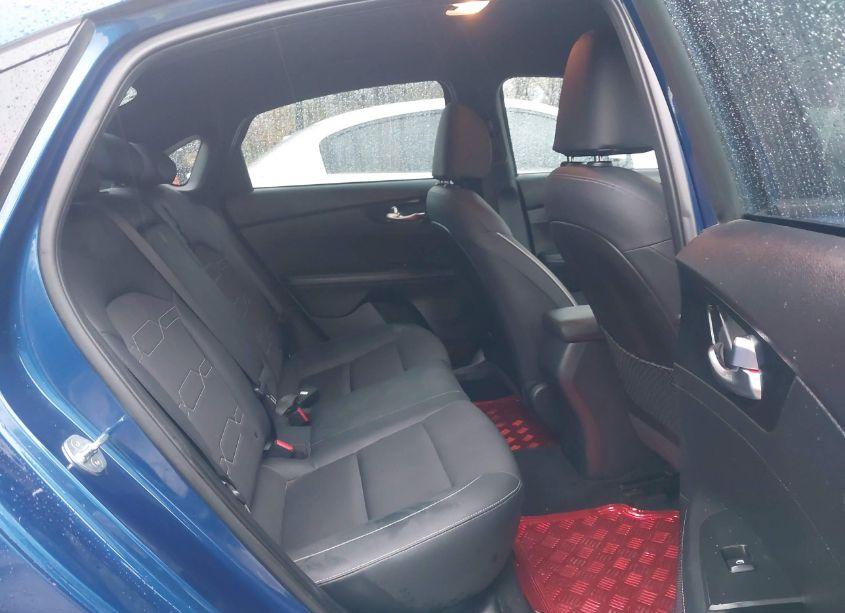 Photo 8 of 2021 Kia Forte GT-LINE (VIN 3KPF34AD6ME408283)