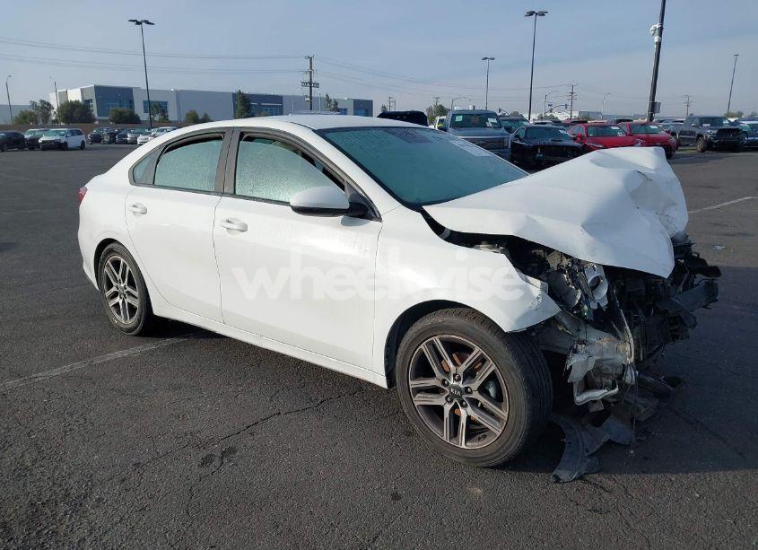 2019 Kia Forte S (VIN 3KPF34AD7KE067344) main photo