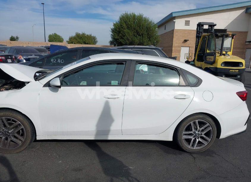 Photo 14 of 2019 Kia Forte S (VIN 3KPF34AD7KE067344)