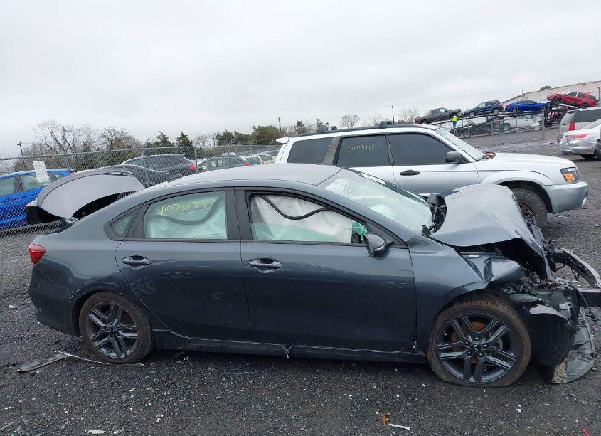 Photo 14 of 2020 Kia Forte GT-LINE (VIN 3KPF34AD7LE159605)