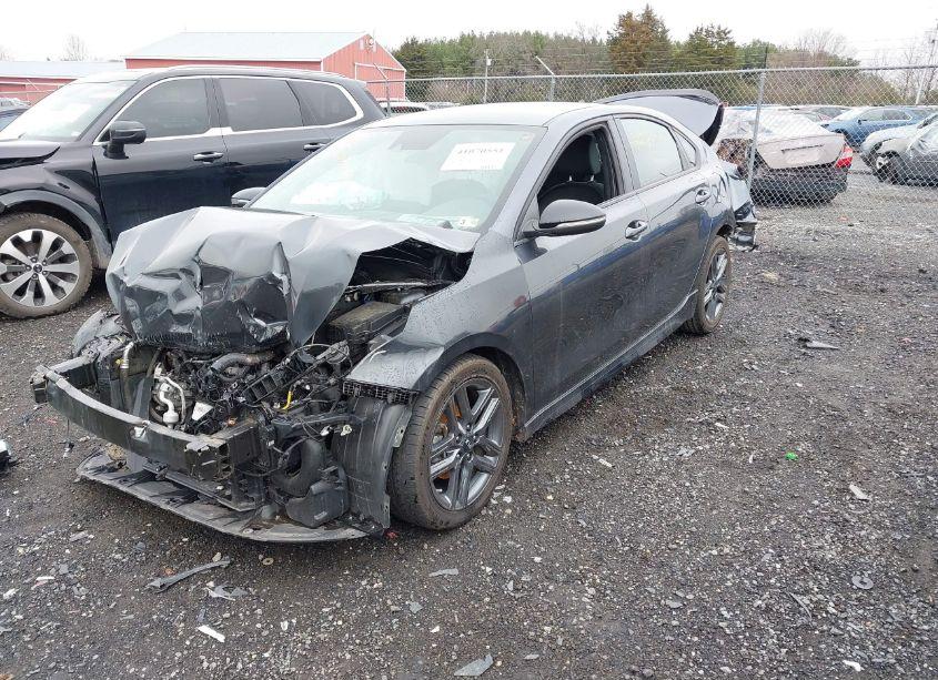 Photo 2 of 2020 Kia Forte GT-LINE (VIN 3KPF34AD7LE159605)