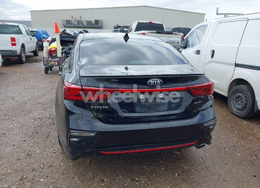 Photo 16 of 2021 Kia Forte GT-LINE (VIN 3KPF34AD7ME309438)