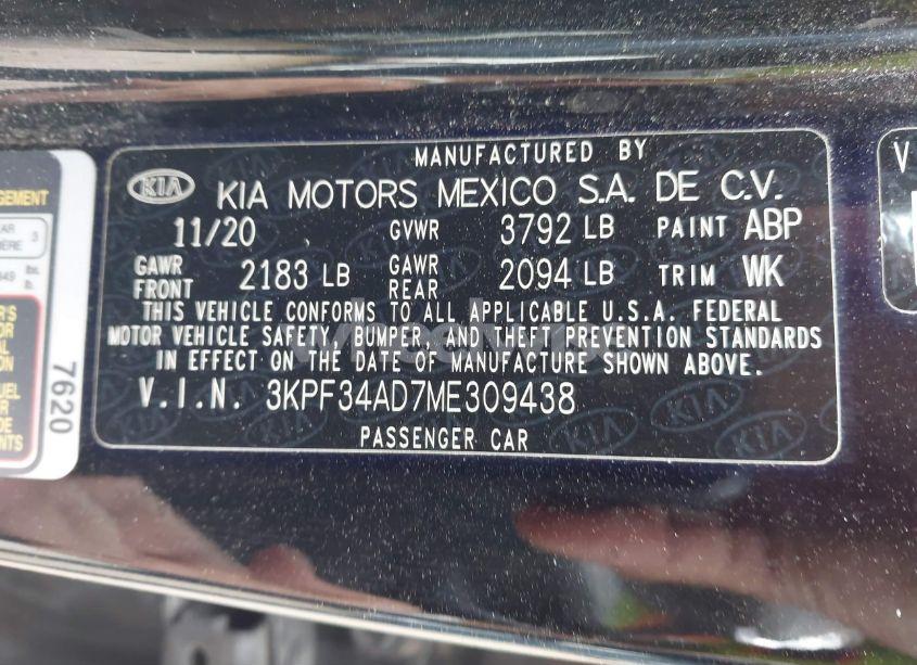 Photo 9 of 2021 Kia Forte GT-LINE (VIN 3KPF34AD7ME309438)