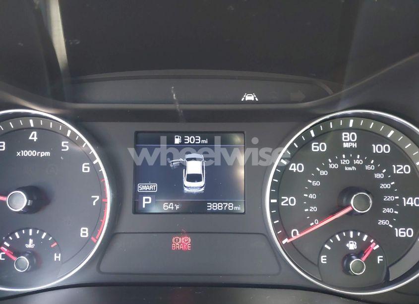 Photo 7 of 2021 Kia Forte GT-LINE (VIN 3KPF34AD7ME402752)