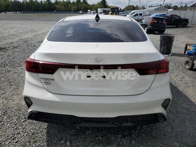 2024 KIA FORTE EX (VIN 3KPF34AD7RE839819) main photo