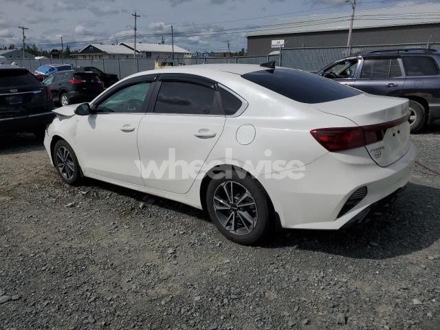 Photo 3 of 2024 KIA FORTE EX (VIN 3KPF34AD7RE839819)