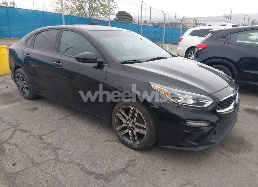 2019 Kia Forte S (VIN 3KPF34AD8KE012238) main photo