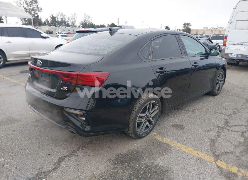 Photo 4 of 2019 Kia Forte S (VIN 3KPF34AD8KE012238)