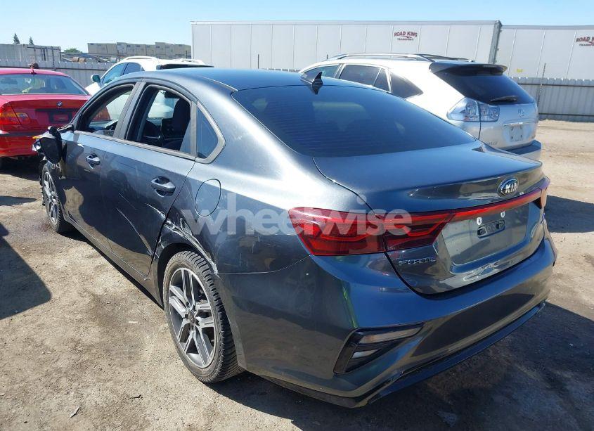 Photo 3 of 2019 Kia Forte S (VIN 3KPF34AD8KE024325)