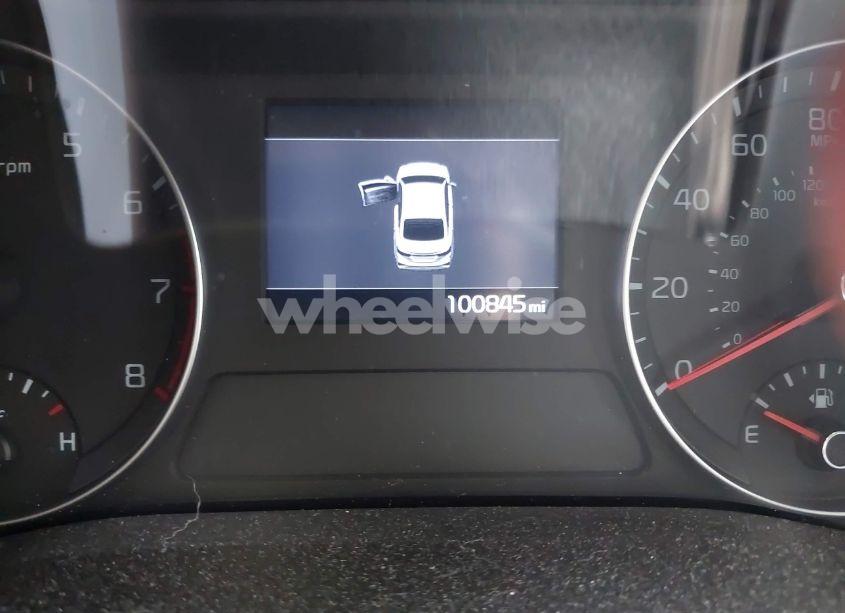 Photo 15 of 2019 Kia Forte S (VIN 3KPF34AD8KE063173)