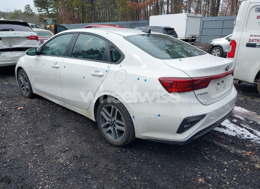 Photo 3 of 2019 Kia Forte S (VIN 3KPF34AD8KE063173)