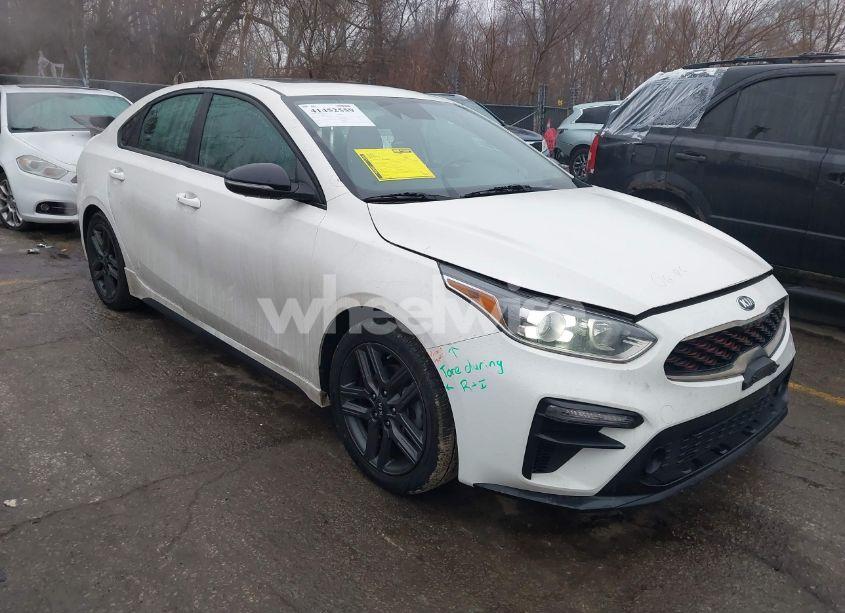 2020 Kia Forte GT-LINE (VIN 3KPF34AD8LE139217) main photo