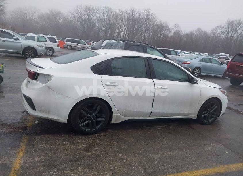 Photo 13 of 2020 Kia Forte GT-LINE (VIN 3KPF34AD8LE139217)