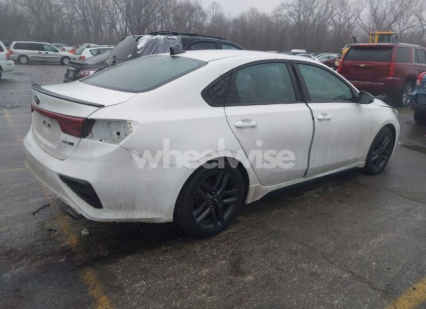 Photo 4 of 2020 Kia Forte GT-LINE (VIN 3KPF34AD8LE139217)